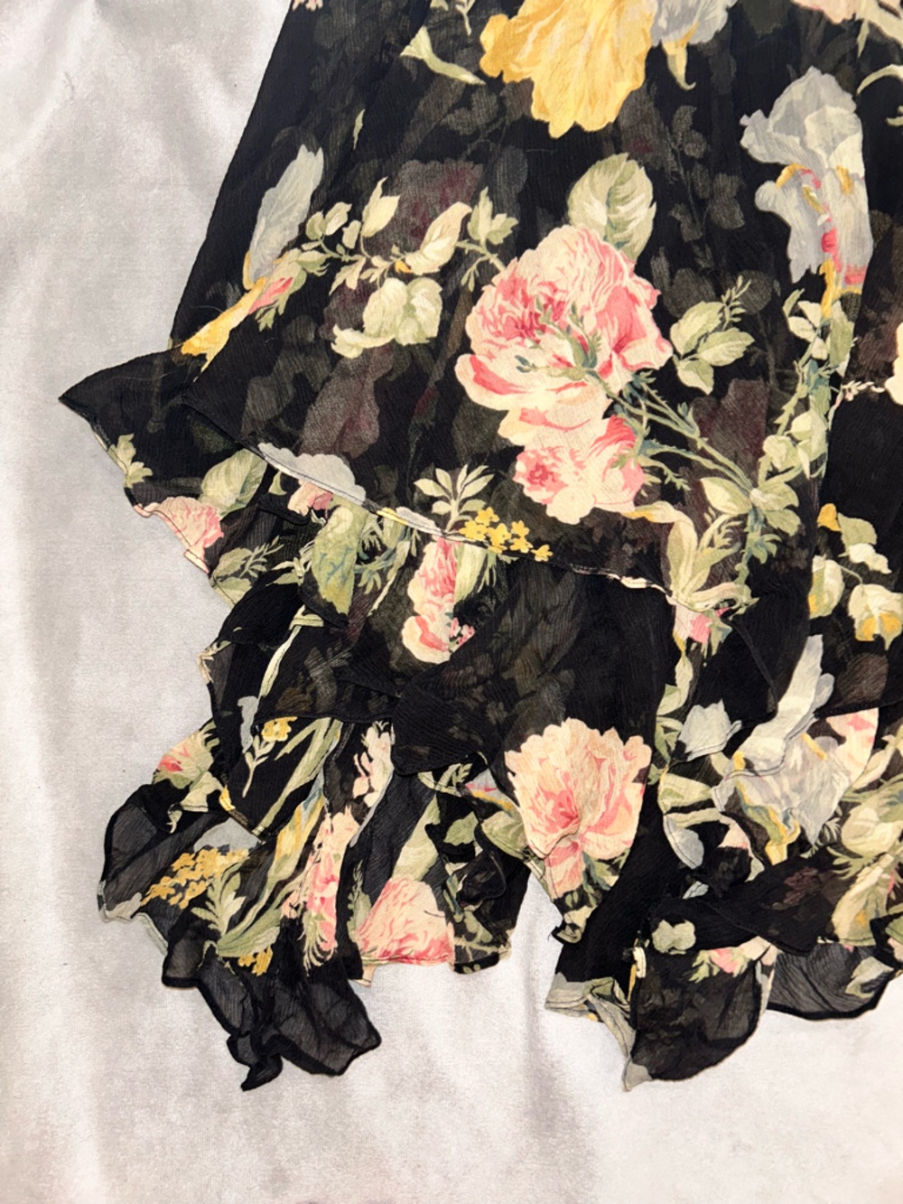 Ralph Lauren vintage silk Black Floral Ruffled Midi Skirt, size 8 - Picture 2 of 5